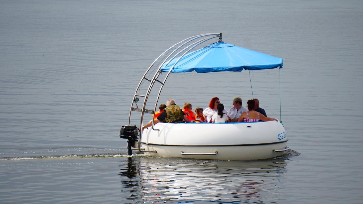 EventBoat on Lake